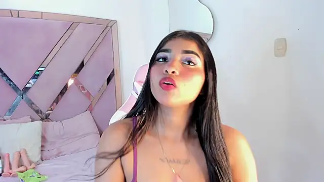 Chatroom XXX en direct de honeyhtx