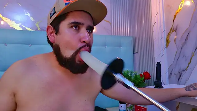 rocockdaddy Live XXX-chat