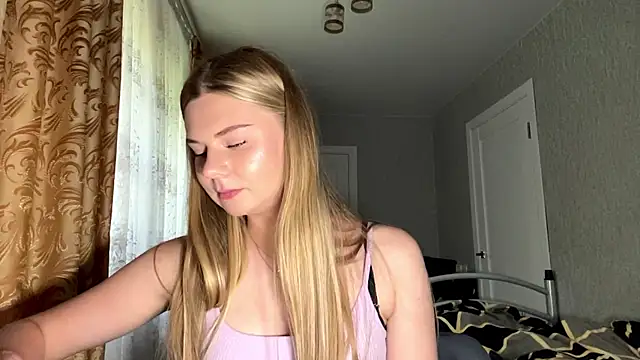 HoneysPiee Live XXX-chat