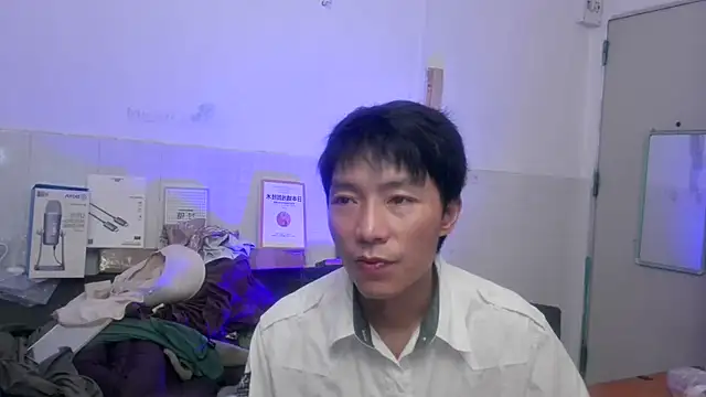 xhqdsのウェブカメラショー