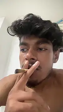 XXX chat uživo modela GunSlay