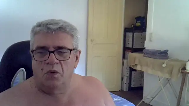 Laurent_oldmen Adlı Modelin Canlı XXX Sohbeti
