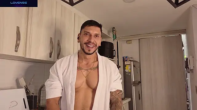 Seth_Vegaa – Naživo XXX chat