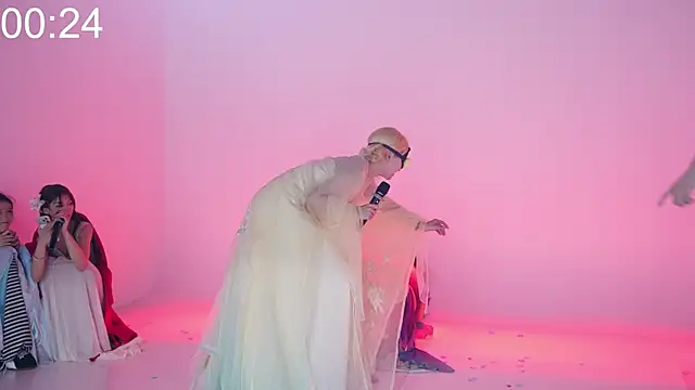 CSC-77 现场XXX聊天
