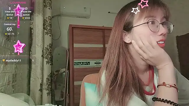 Lili_666's Live XXX Chat