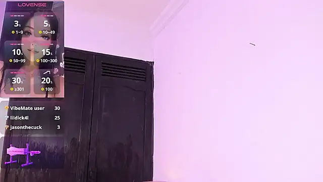 Chat XXX ao vivo de valentinna_montess