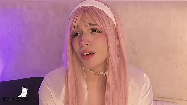 Chat XXX Live Nioki_