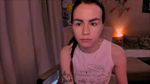 _selectrra Adlı Modelin Canlı XXX Sohbeti