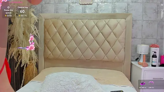 XXX chat uživo modela CleoFoxxx_