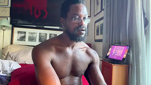 Chatroom XXX en direct de SirDaddylicious