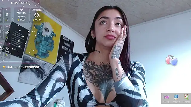 Chat XXX en directo de ZoeBakers_