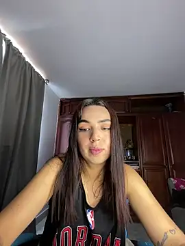Živý XXX chat Nicole_Ss