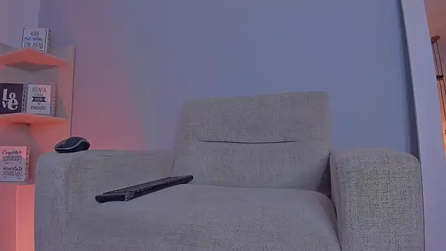 KylliamLevis Chat XXX in diretta
