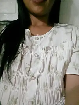 Helen-nn's Live XXX Chat