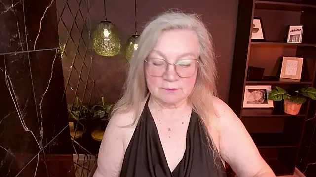 NataliMellow Chat XXX in diretta