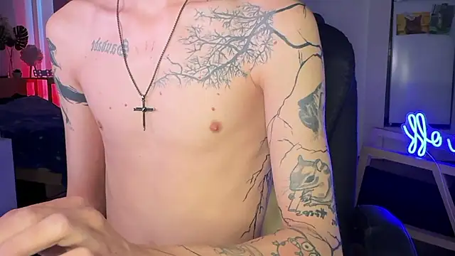 Den_BlueXx Adlı Modelin Canlı XXX Sohbeti