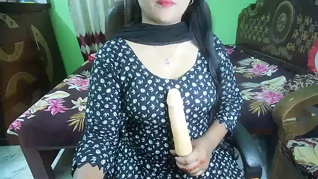 BengaliQueenStar's Live XXX Chat