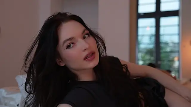 XXX chat uživo modela ibiddi