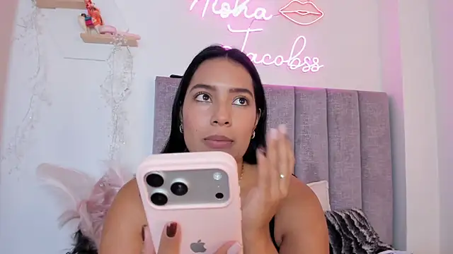 צ'אט XXX בשידור חי של jacobss_gh