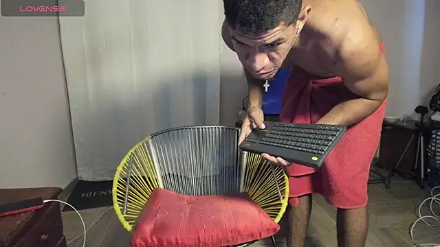 antonio_aguilarx webkamerás műsora