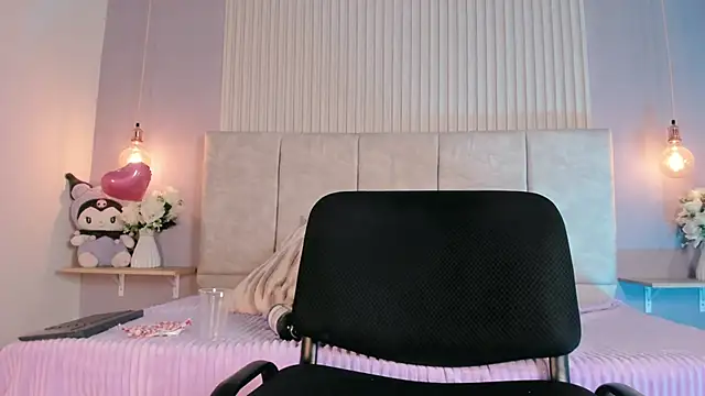 Hanna_danniels live XXX chat