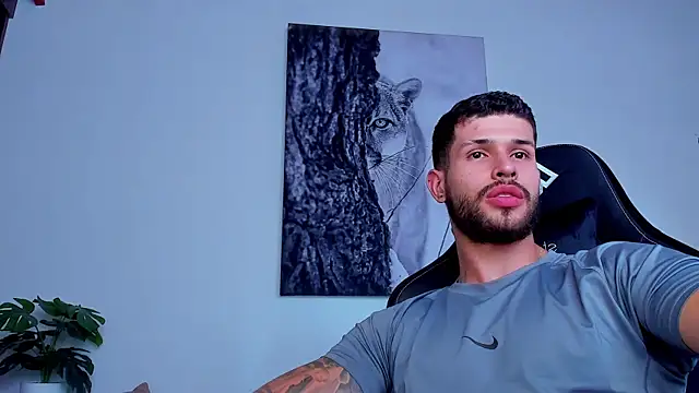 Chat +18 de Santos_ramirez1 ao vivo