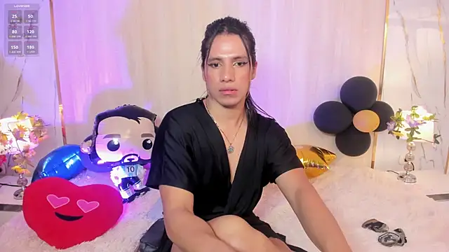 دردشة TylerBloom الجنسية المباشرة