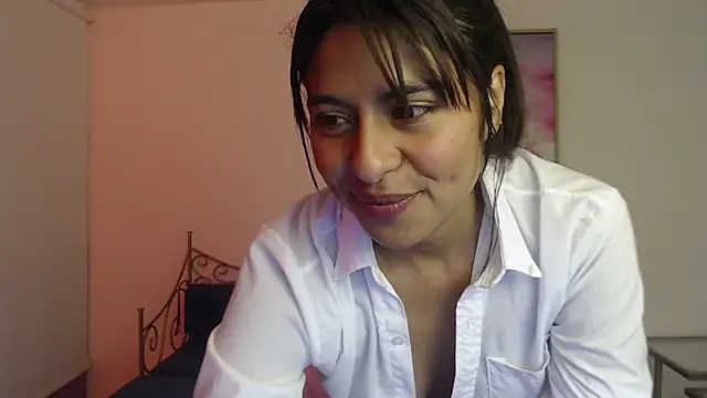 Lady_isabella_'s Live XXX Chat