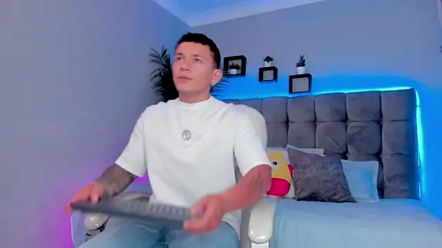 Thomas_moon 라이브 XXX 채팅