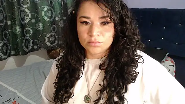دردشة ANGELIQUE_KLANE الجنسية المباشرة