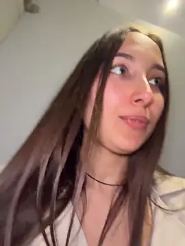 ICrazyOneIRL Adlı Modelin Canlı XXX Sohbeti