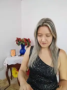 Chat +18 de valeriahunter1 ao vivo