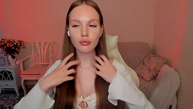 Chat +18 de MishkaMe ao vivo
