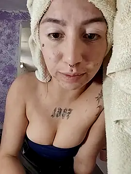 Chatroom XXX en direct de Kitty_Melodi