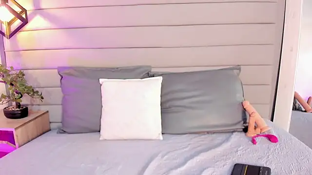 XXX chat uživo modela Miia_ferrarii