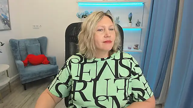 NinaStarle: απευθείας συνομιλία ΧΧΧ