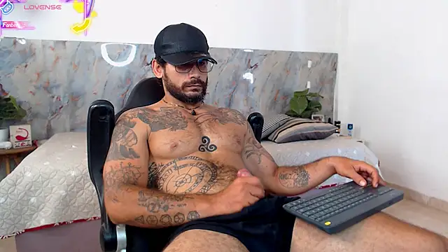 hanz_col's Live XXX Chat
