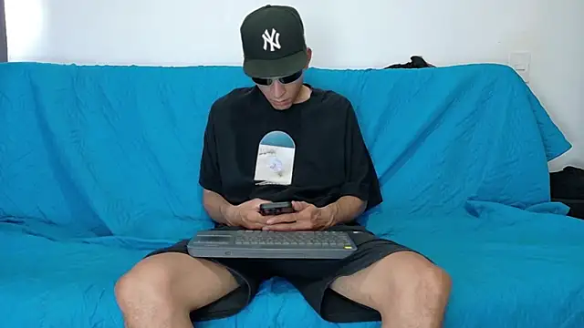 bully_boss élő XXX-chatje