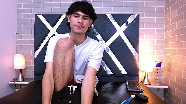 Kevin_Brooks1 Live XXX Chat