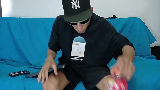 Онлайн чат XXX bully_boss