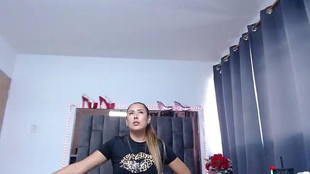 Sembang XXX Secara Langsung Salmma_Milf