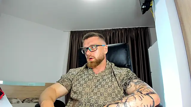 Findom_guy 라이브 XXX 채팅