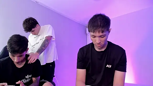 Chat XXX ao vivo de Handsomeboyss19
