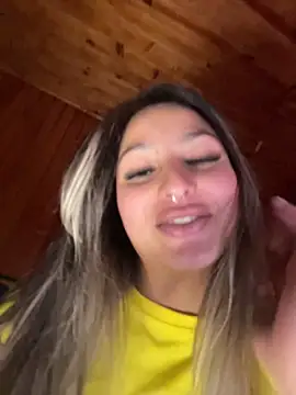 Chat XXX en directo de AliceStone19