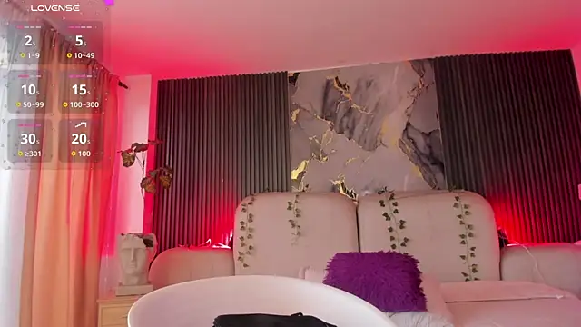 دردشة CarolineFyre الجنسية المباشرة