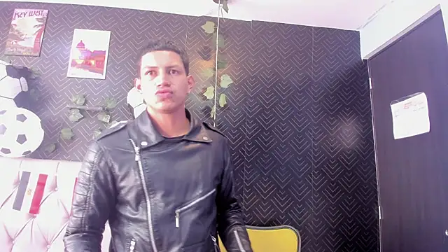 Chat XXX ao vivo de Tony_Zackk