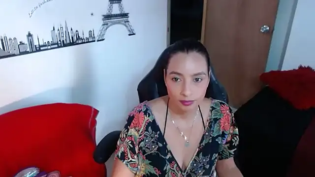 Chat XXX en directo de mykaelahoney