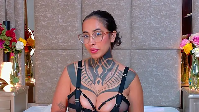 NicoleBlum's Live XXX Chat