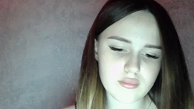 Онлайн чат XXX SweetLoraa