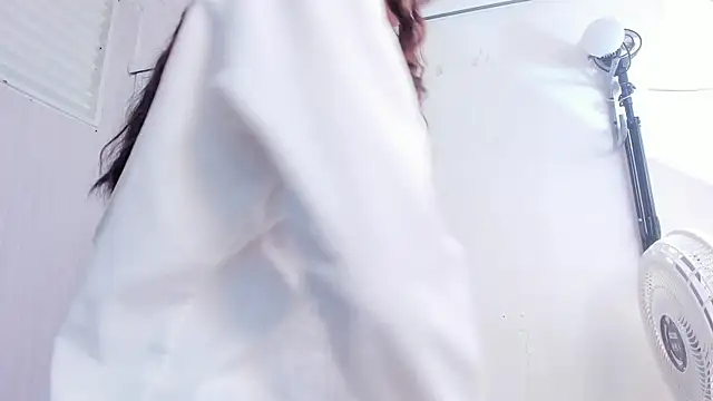دردشة LexiCutee الجنسية المباشرة